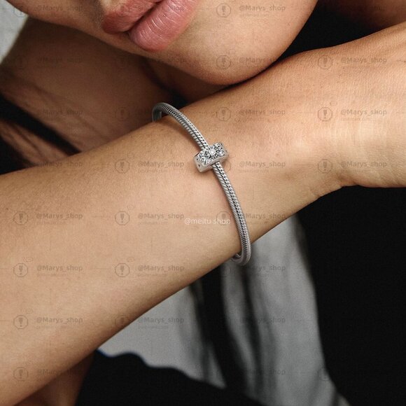 Pandora Sparkling Sun & Crescent Moon Clip Charm - Picture 4 of 5